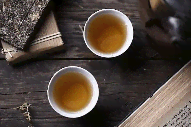 云南普洱茶集团推出十二生肖念茶，限量发售，独具匠心，值得珍藏！