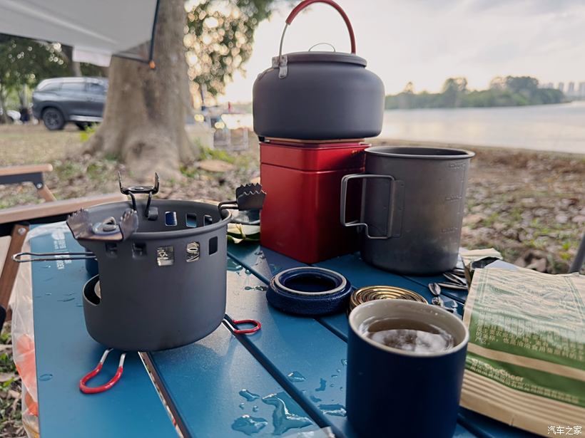 户外野餐与茶道：选择何种便携式烧水设备最合适？