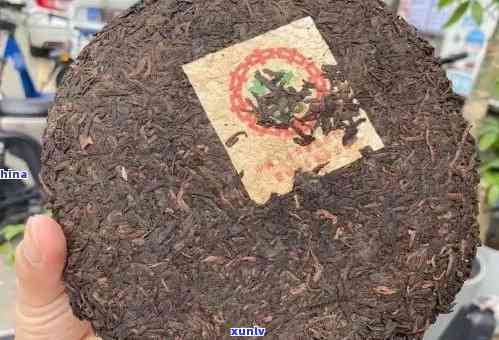 98年珍藏级花饼普洱熟茶：品质、年份与口感的全面解析