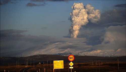 临沧冰岛：探索云南独特的极光、冰川与火山风光