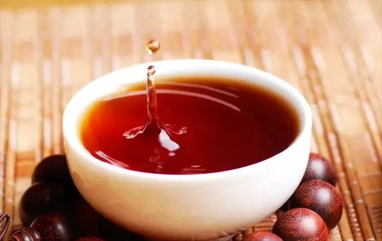 普洱茶是的吗？普洱茶的味是如何产生的？普洱茶会是酸的吗？