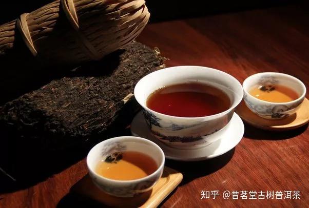 新普洱茶、黑茶与绿茶，哪种茶的特殊之处更引人入胜？