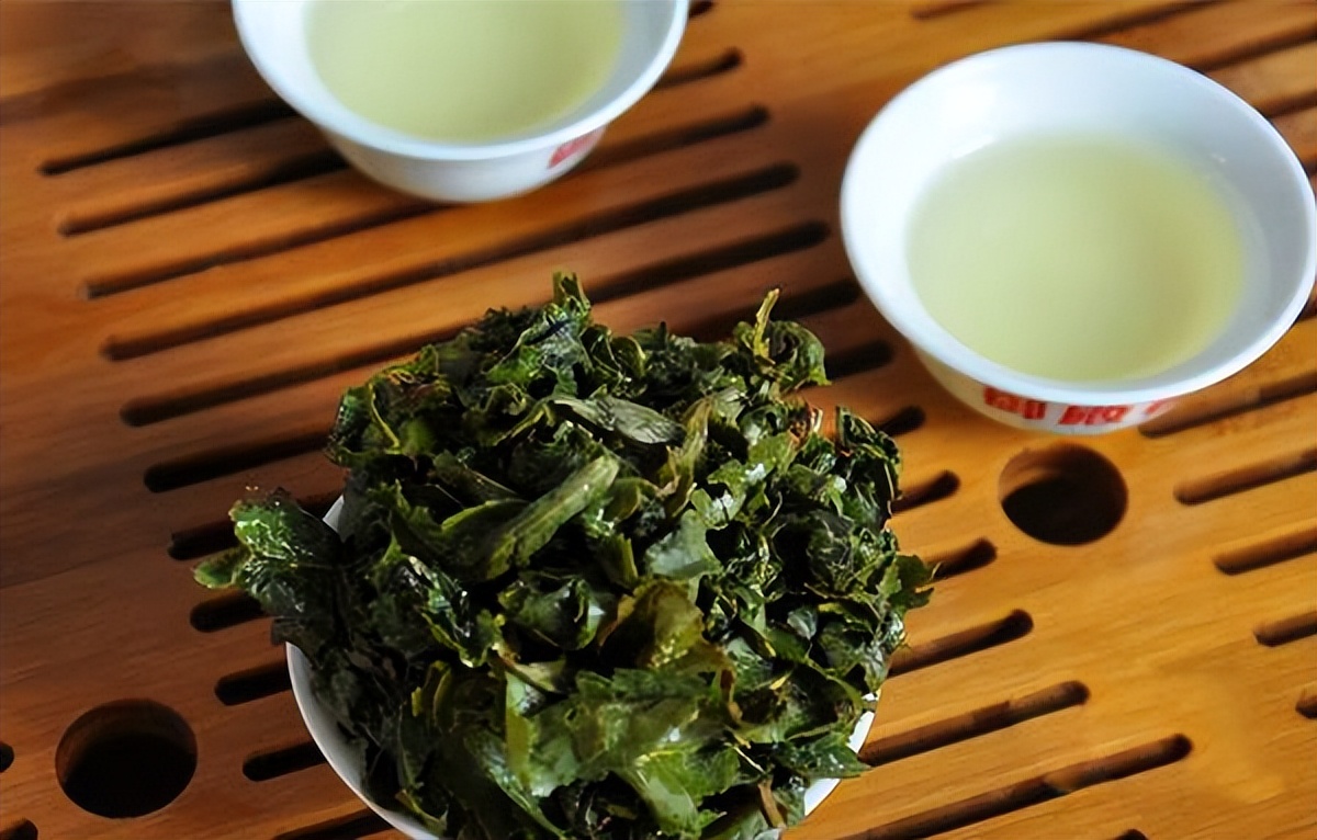 新普洱茶、黑茶与绿茶，哪种茶的特殊之处更引人入胜？