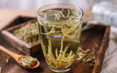 普洱茶搭配金银花