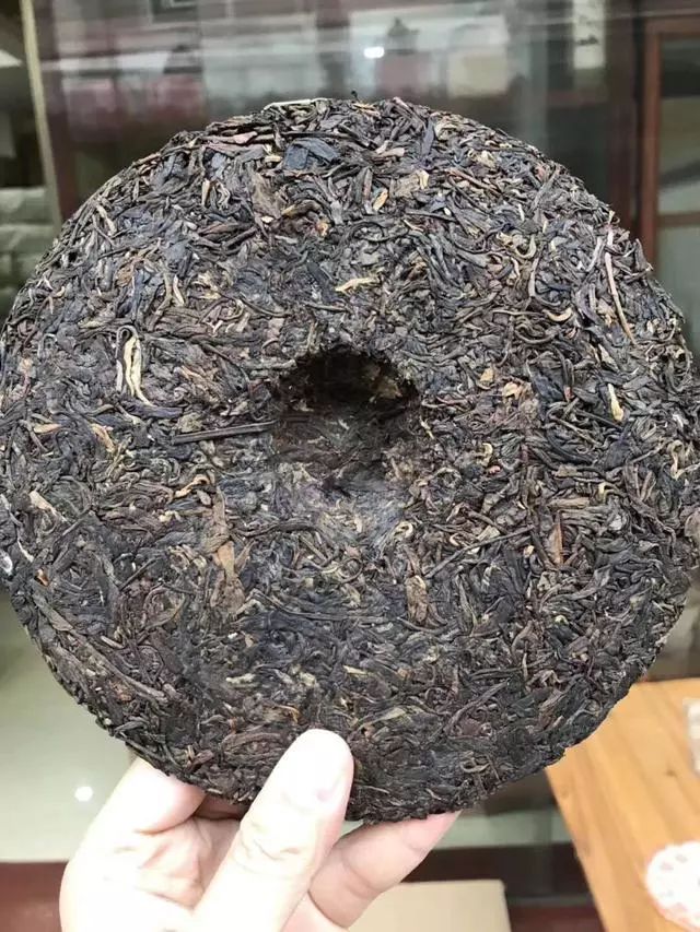 白布条普洱茶辨识