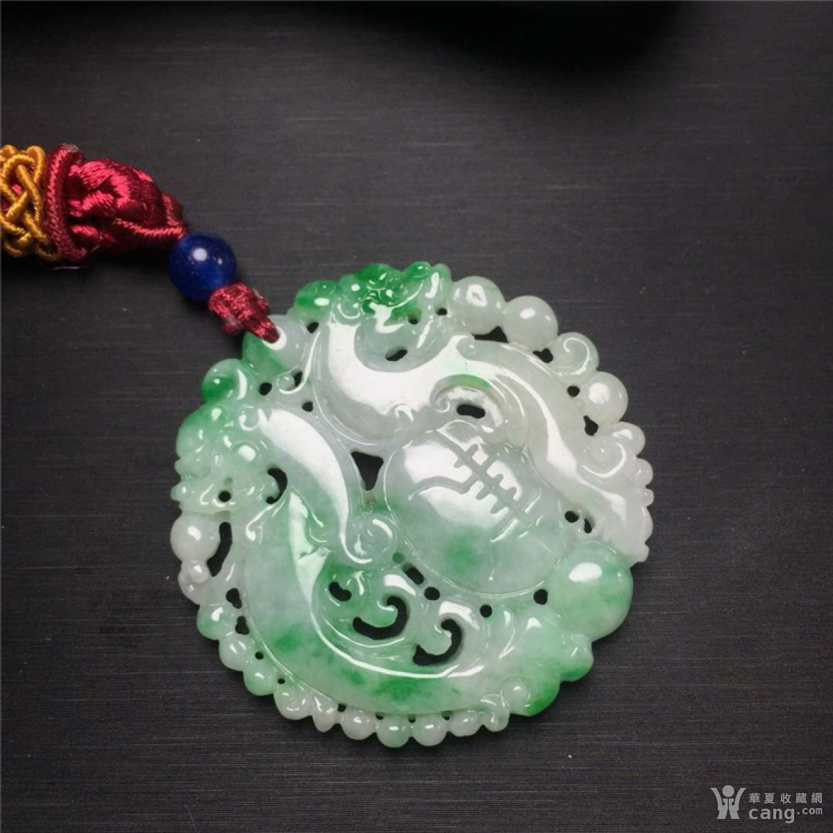 翡翠双龙祝寿寓意