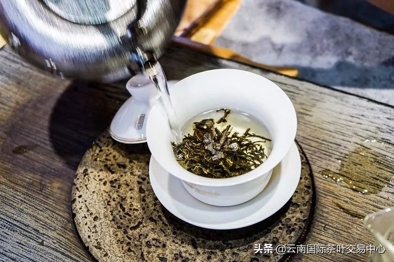 普洱茶熟茶喝着有点酸