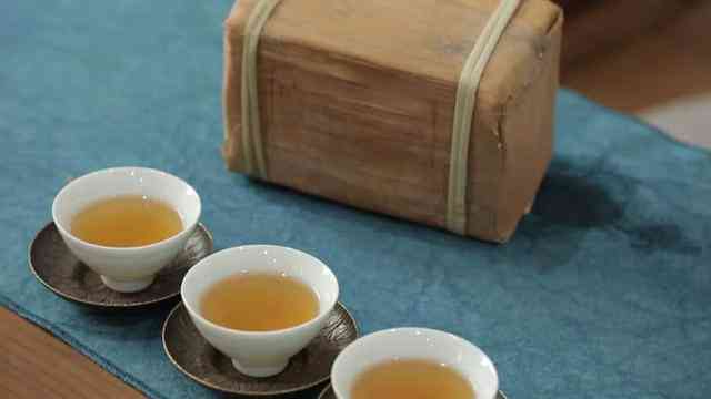 1998年老班章熟茶价格：老班章普洱茶、茶砖和古砖的价格解析