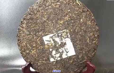 班章古树普洱茶价格2009年：熟茶与新茶的价格对比分析