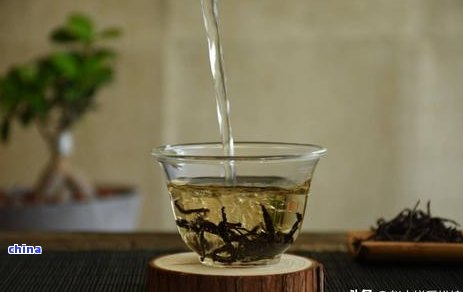 茶叶保存的完整指南：如何妥善保存已开封的茶叶以保持其品质与风味