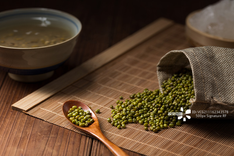 如何选择最适合降火的茶饮？肾火问题的解决方案及茶品推荐