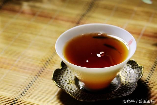 06中茶厂的涓普洱茶：一款独特的茶品探索