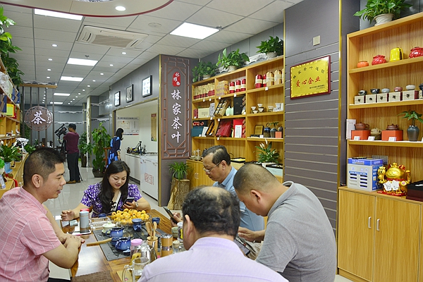 重庆特色普洱茶专业店： 醇厚口感与文化体验的完美融合