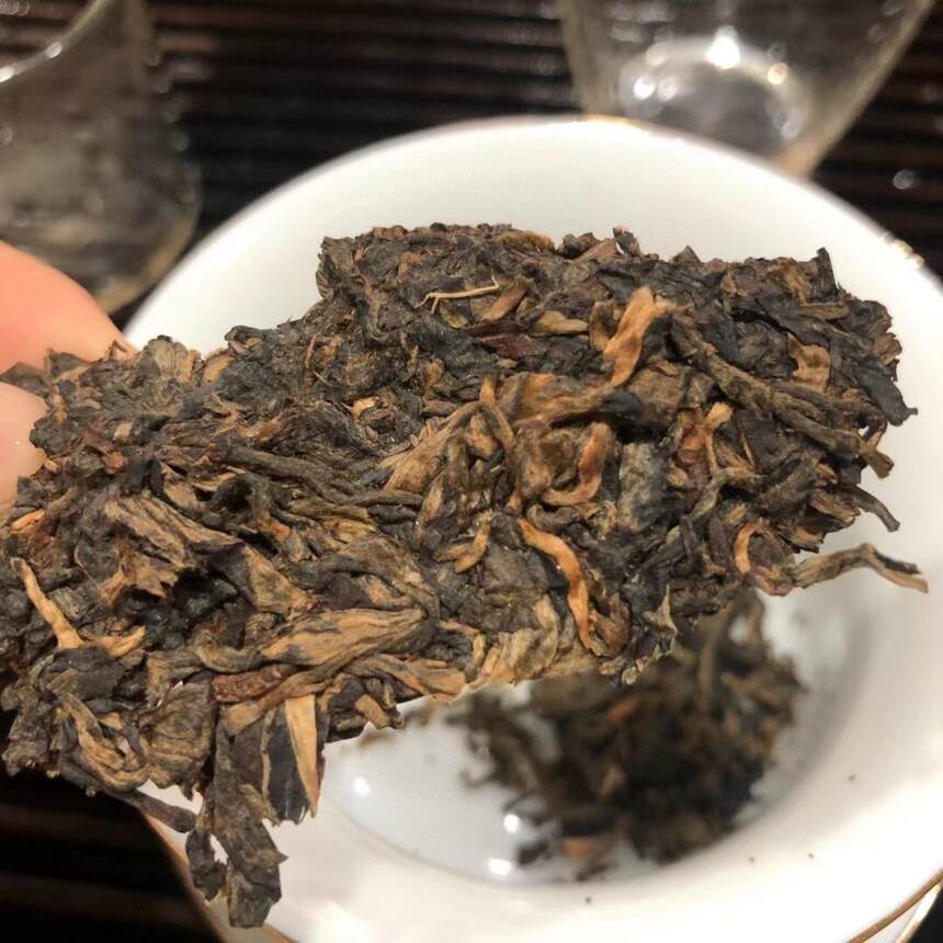 普洱茶的老茶叶