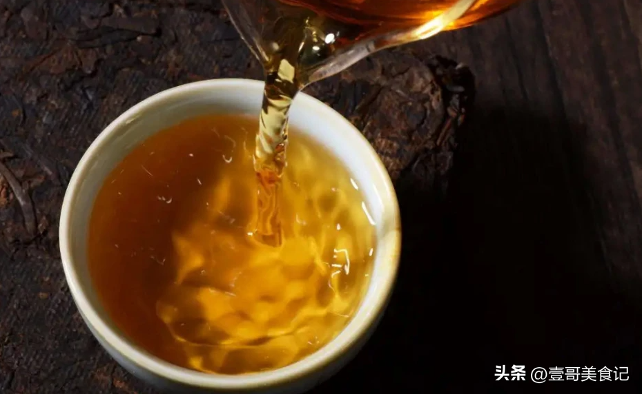 日红茶：何时饮用最适宜？红茶的品质如何选择？是否适合所有人群饮用？