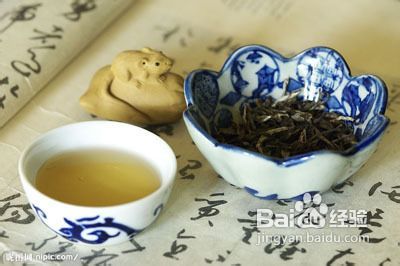 探析普洱茶生：独特功效、药理影响及适用人群注意事项