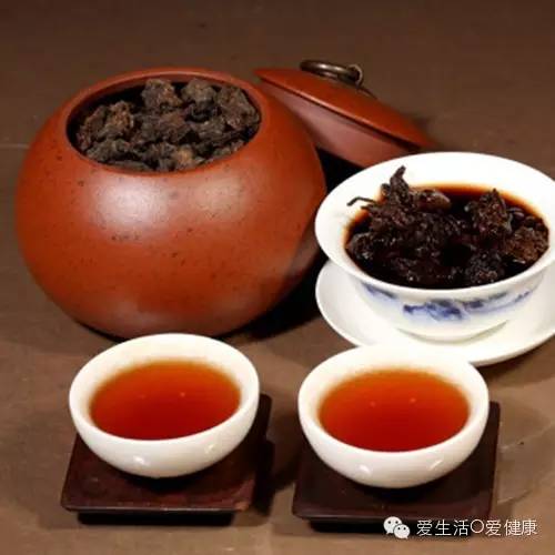 普洱茶与黑茶：品种、功效、泡法及其它你可能想知道的一切