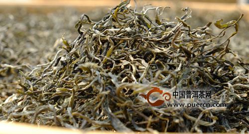 普洱茶存散茶好还是茶饼好？