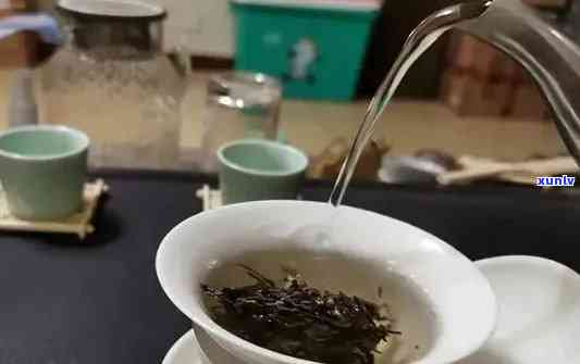 水以泡茶：茶叶适宜的水是多少？