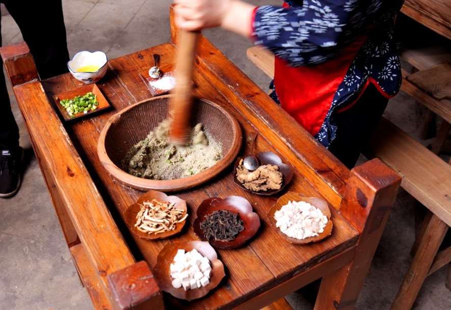 清凉山磨锅茶：探索其独特的制作工艺与独特风味