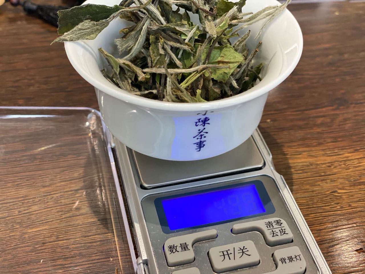 红茶、绿茶、普洱茶：哪个更好，消费者如何选择？