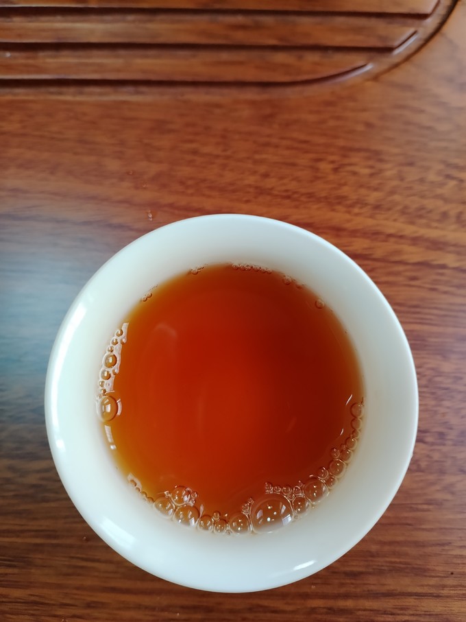 一杯大益普洱茶