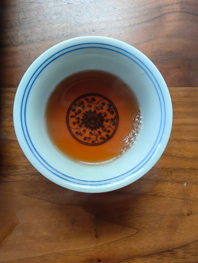 一杯大益普洱茶